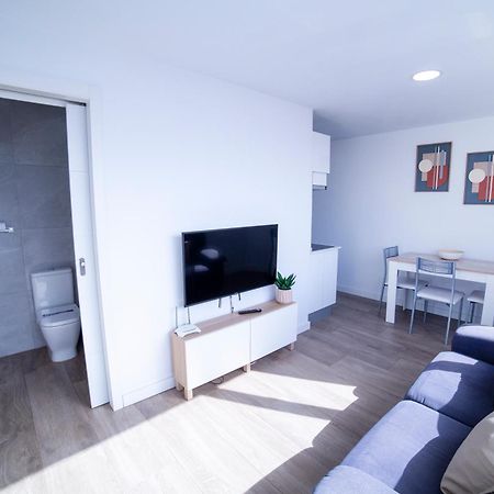 Avenida 40 Appartement Vecindario  Buitenkant foto