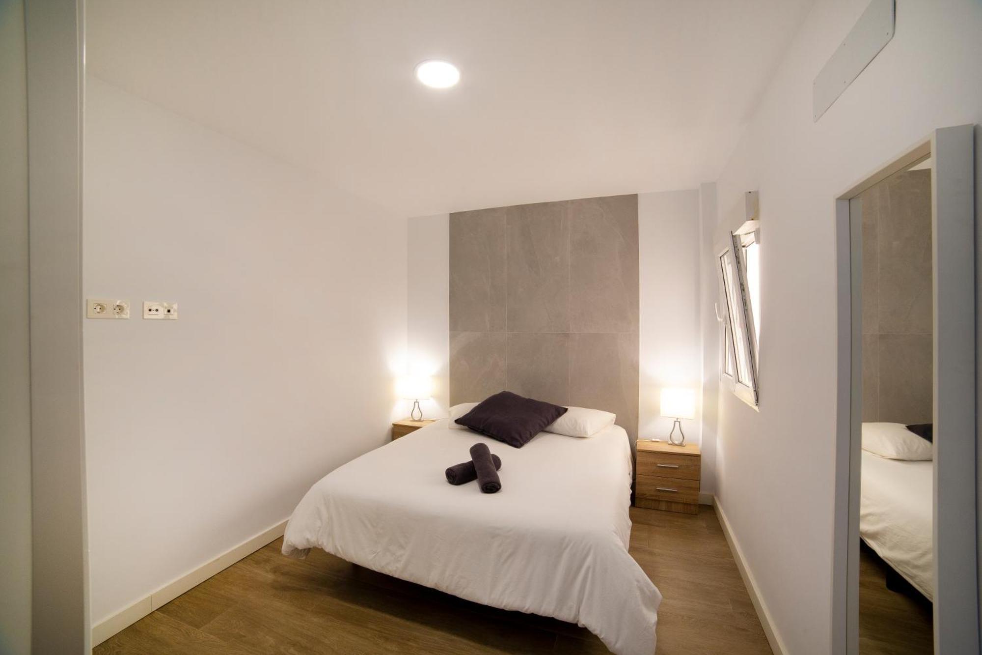Avenida 40 Appartement Vecindario  Buitenkant foto