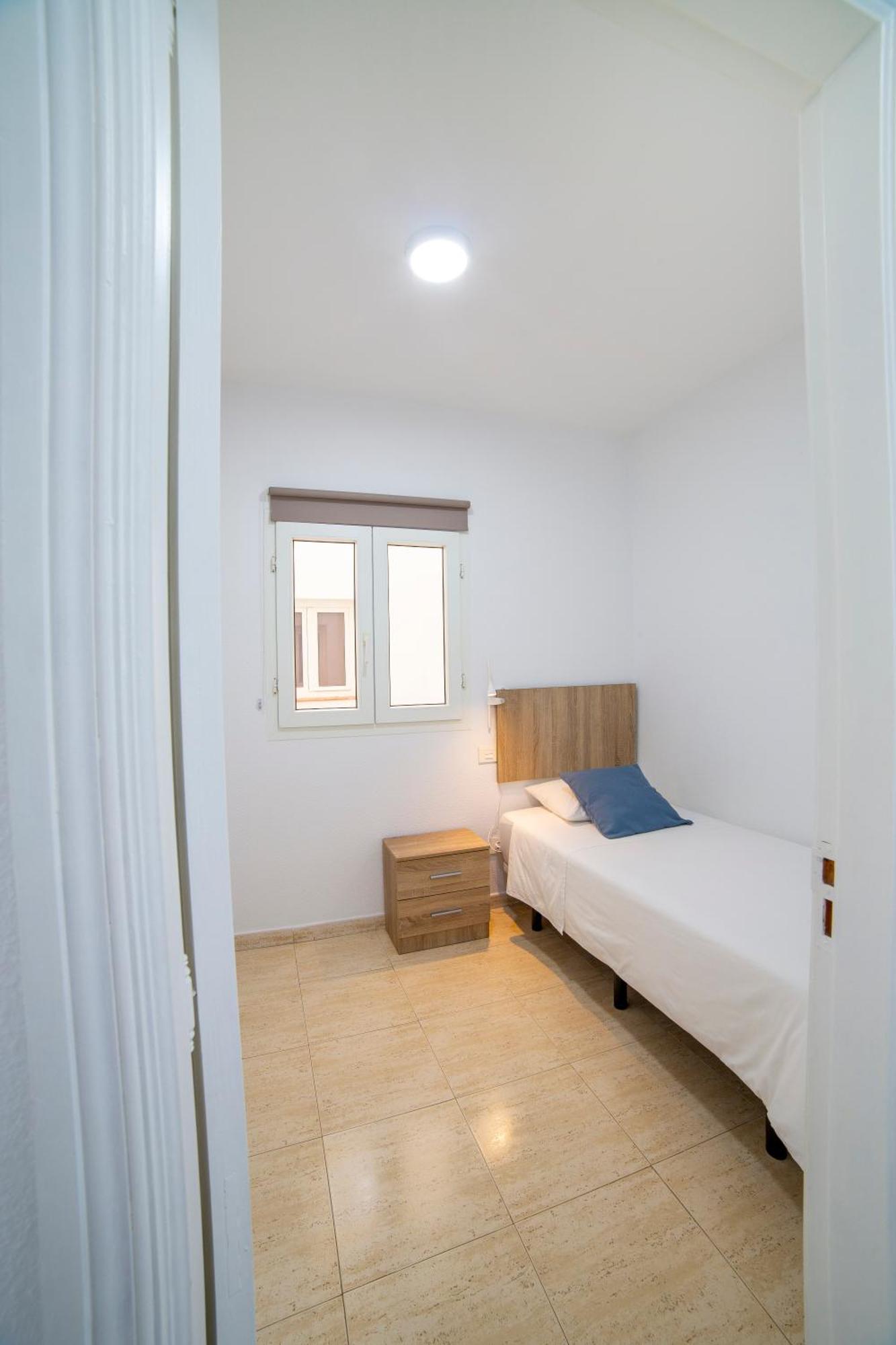 Avenida 40 Appartement Vecindario  Buitenkant foto