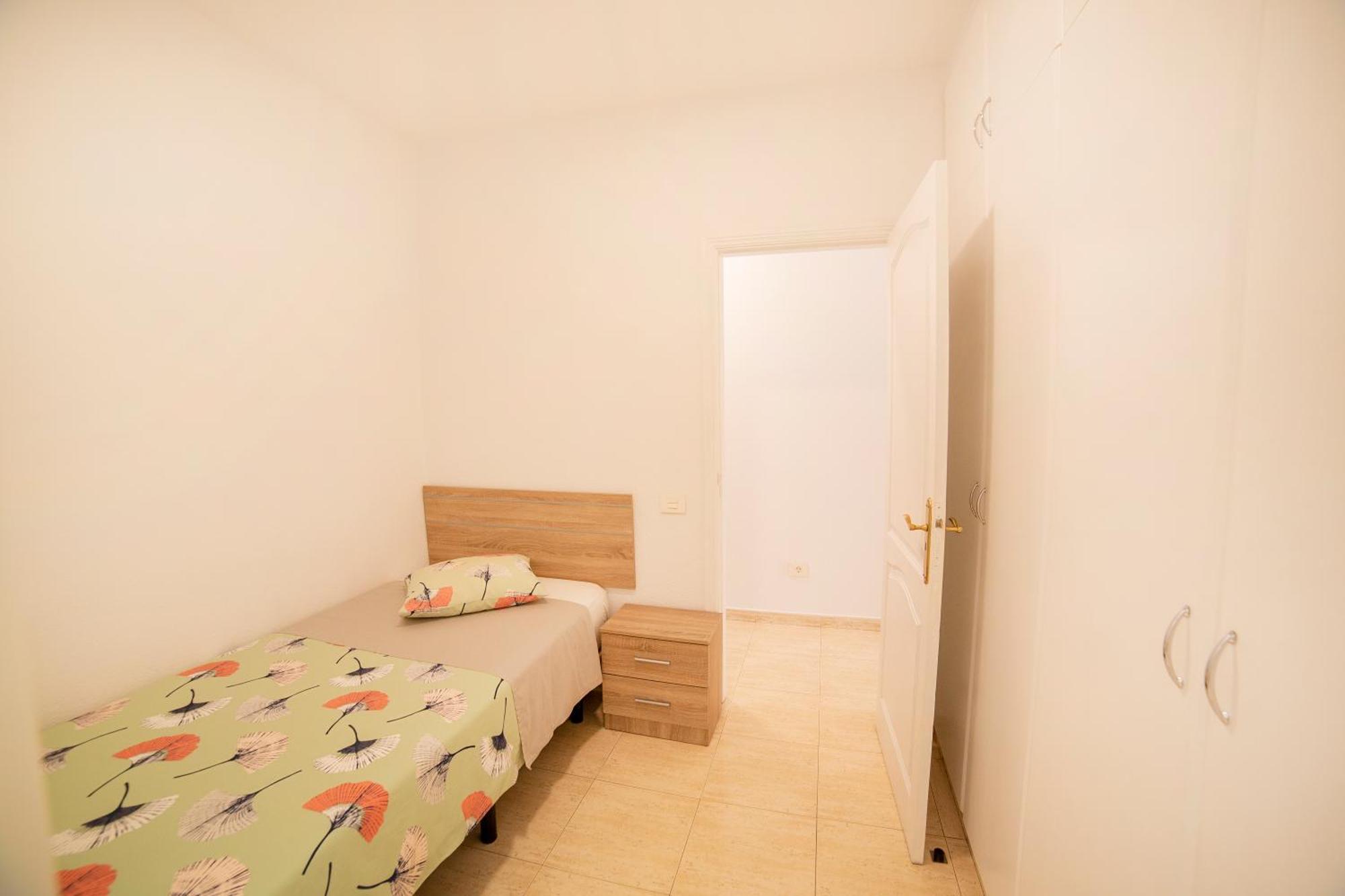 Avenida 40 Appartement Vecindario  Buitenkant foto